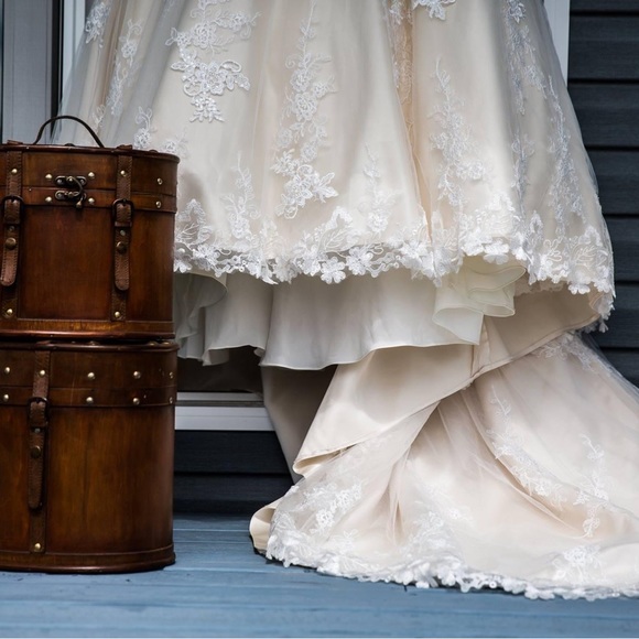 Lillian West Wedding Gown - Picture 4 of 5